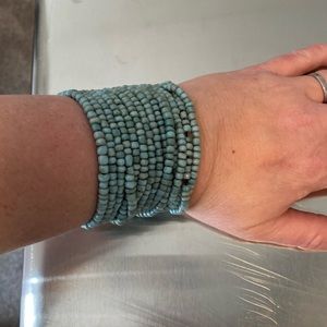 Beaded bracelet. Turquoise in color.
